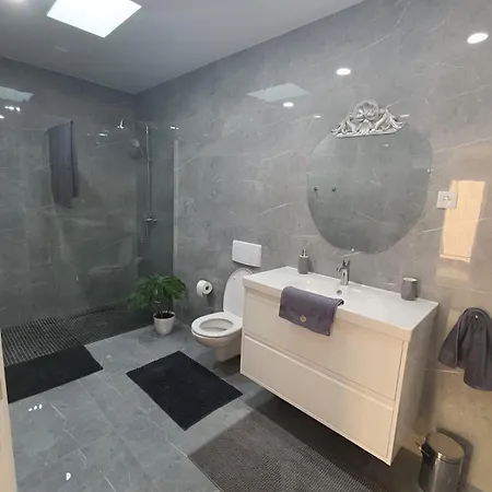 Nyaraló Cozy Space *