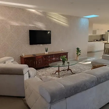 Nyaraló Cozy Space *