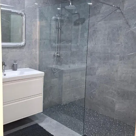 Nyaraló Cozy Space *